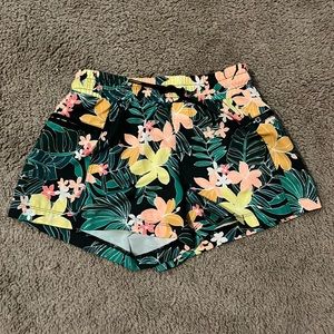 Girls Old navy Hawaiian shorts